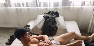 Trai đẹp sexy thả thính lồng lộn lê lết