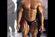 Trai gym gây thất vọng vì “của quý” bé xíu