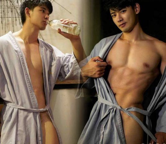 Người mẫu nam Didi hững hờ không quần sịp nguoi mau nam