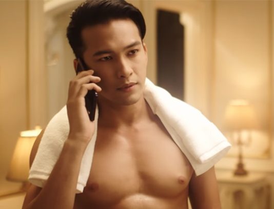 Trai đẹp Philip Thinroj gây chú ý trong MV của Hương Giang Idol
