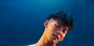 Trai đẹp sịp đen “đọ hàng” soái ca sịp trắng