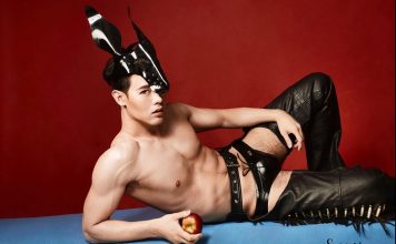 Hậu trường các anh trai gym mặc quần sịp mỏng thi đấu