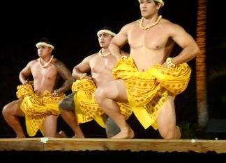 Vũ điệu hấp dẫn của nam giới Hawaii