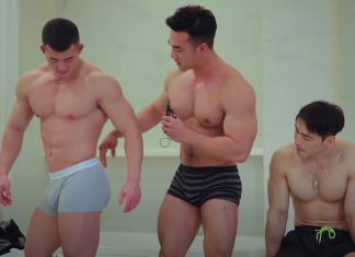 3 anh trai gym chơi thua tụt quần khoe sịp