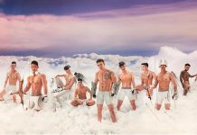 Mê mẩn dàn thiên thần tình yêu 6 múi