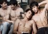 Các chàng công chơi nhau kiểu gì?