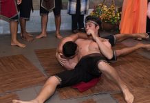 Dàn nam vương Việt Nam chơi đấu vật sexy chào xuân 2023